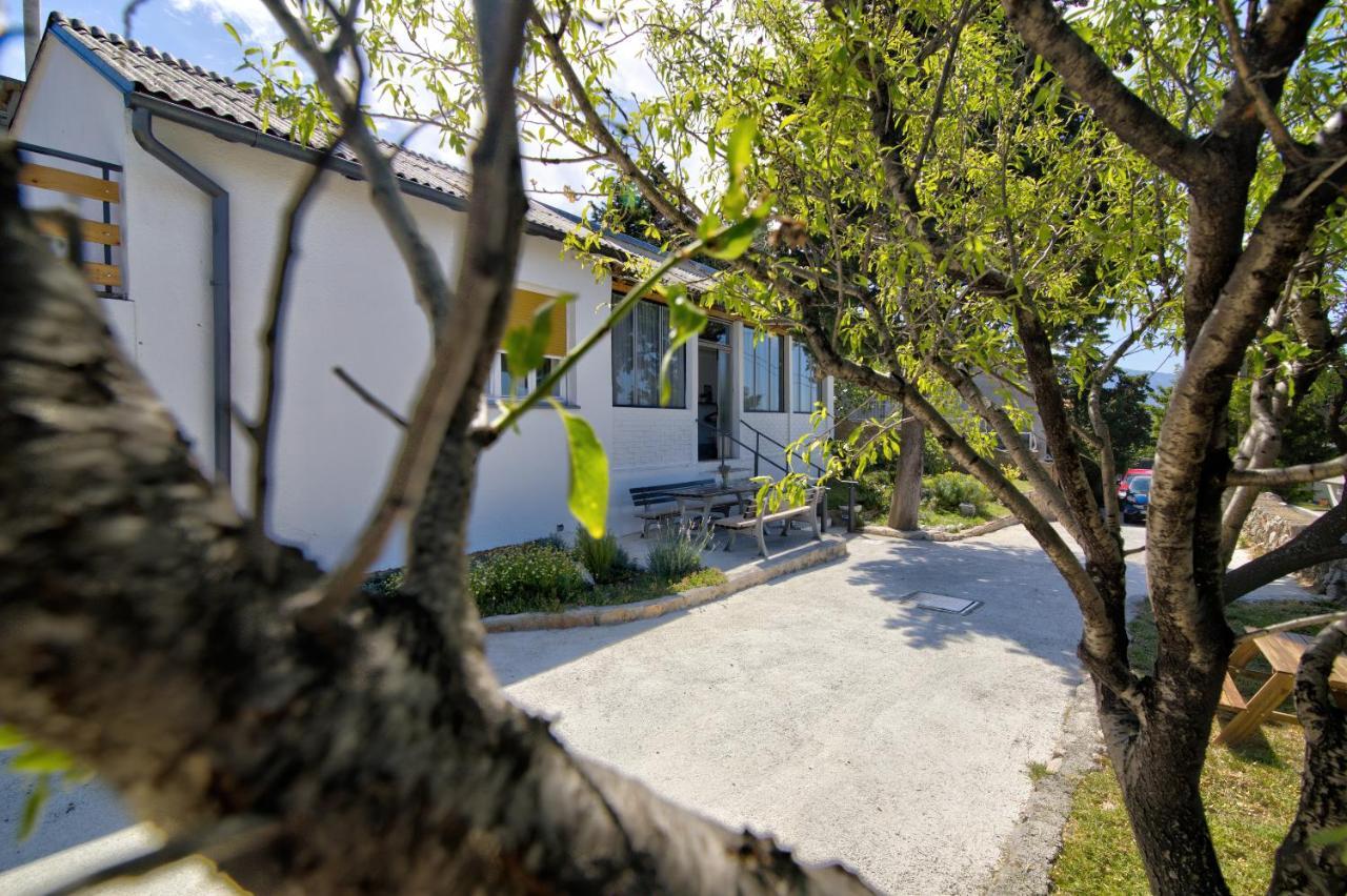 Vacation Home Korina Senj  Esterno foto
