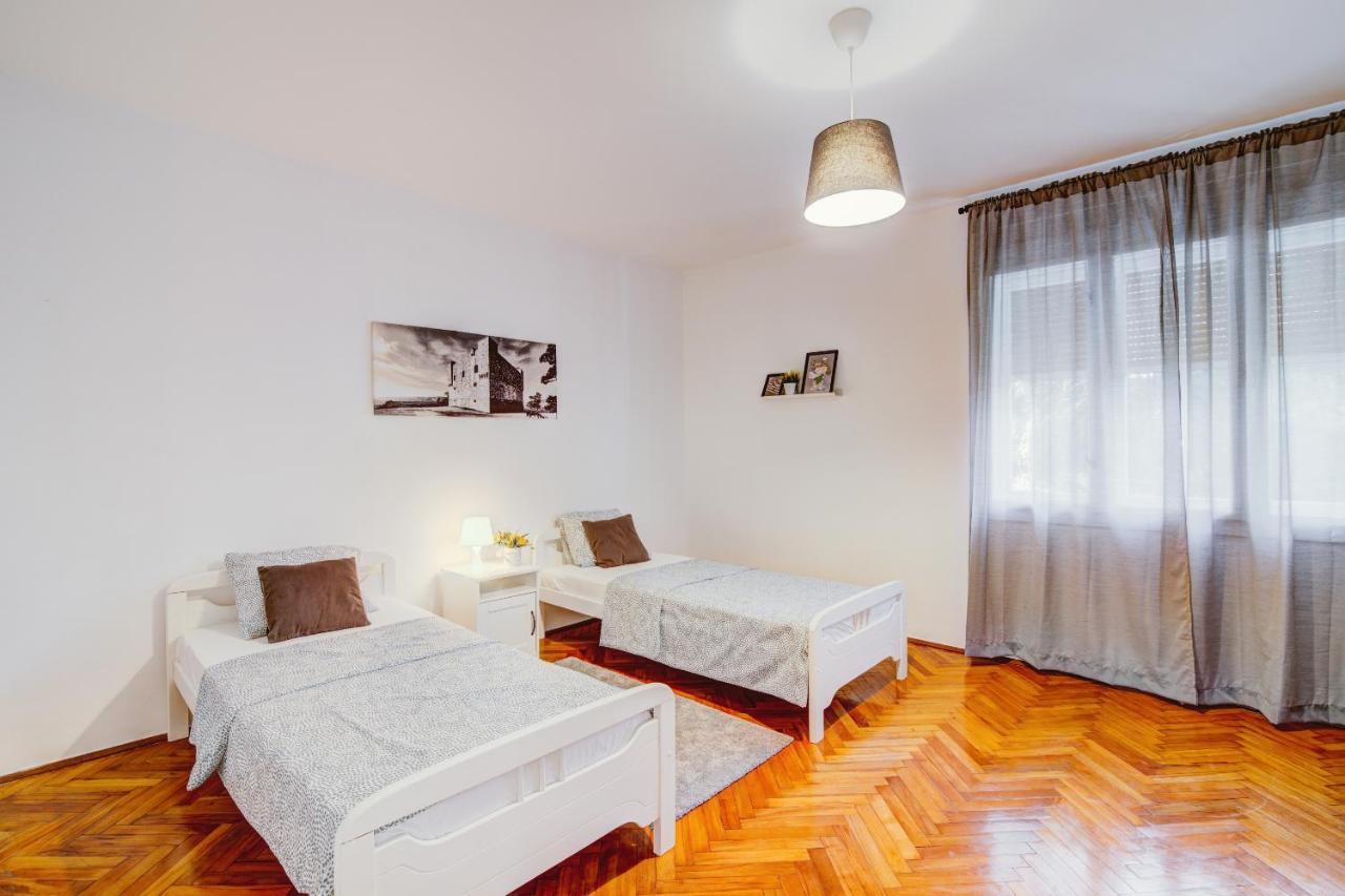 Vacation Home Korina Senj  Esterno foto
