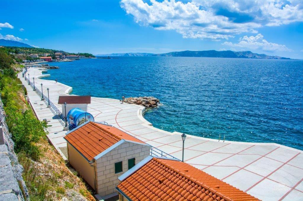 Vacation Home Korina Senj  Esterno foto