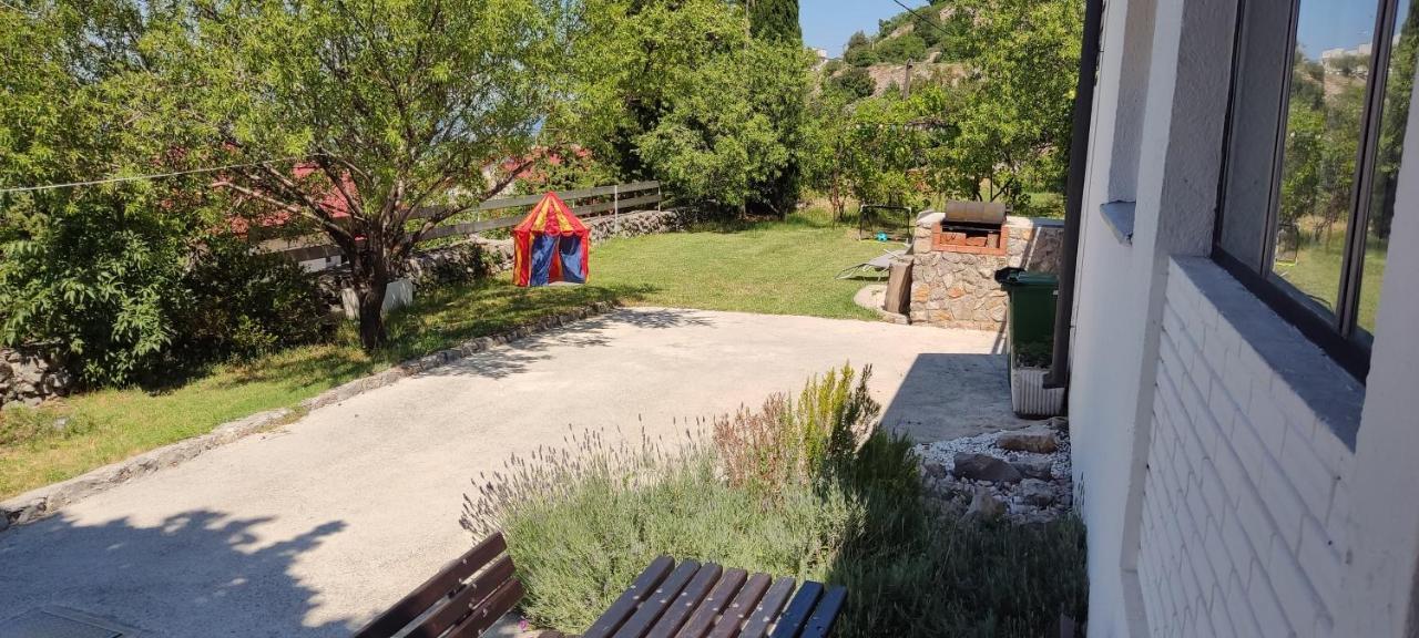 Vacation Home Korina Senj  Esterno foto